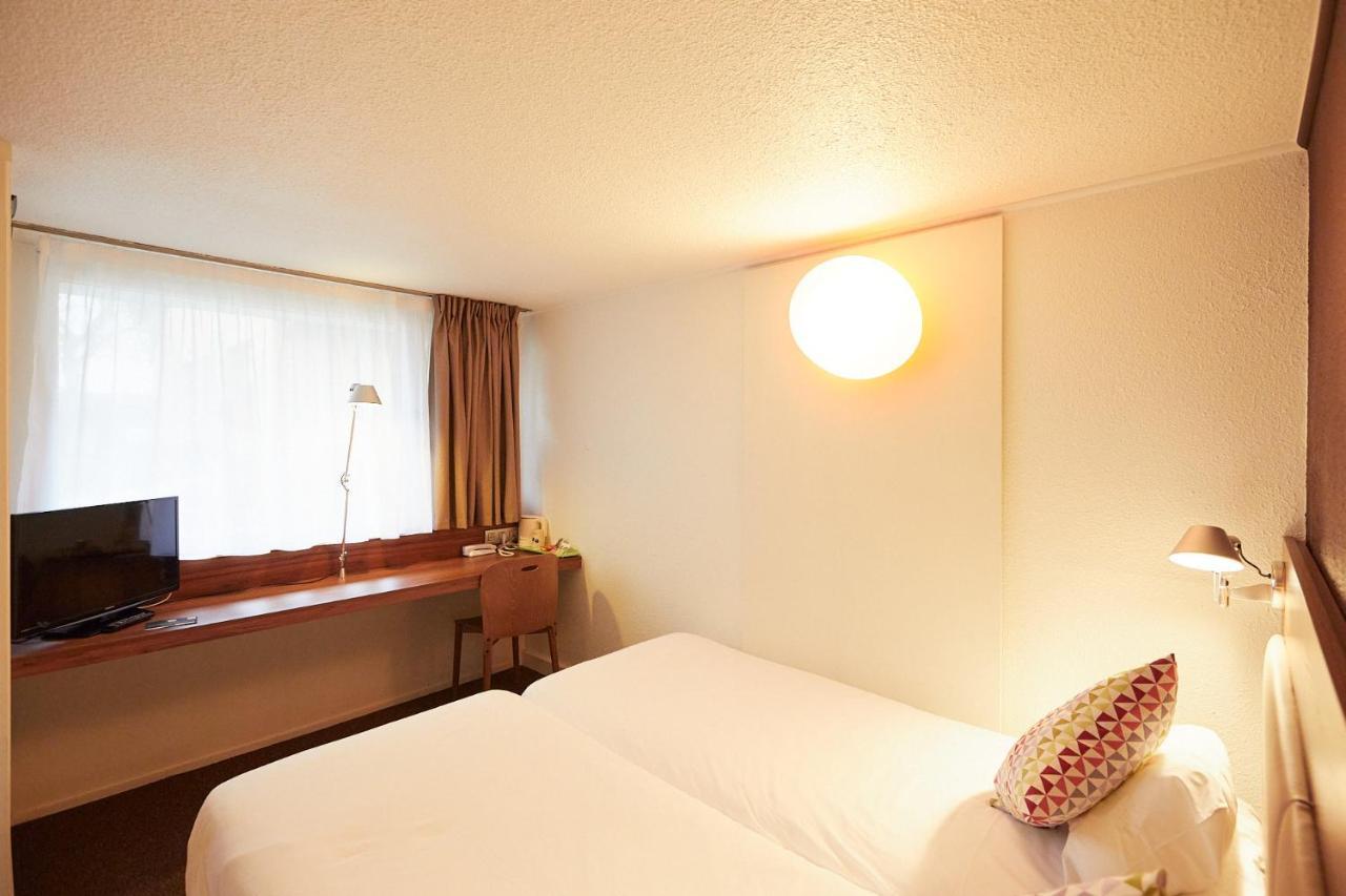 Campanile Pau Est-Bizanos Hotell Eksteriør bilde